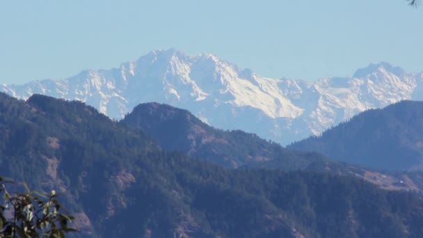 Mountains in the snow. Day. Mountain landscape. India, Tibet, Himalayas — Stock Video