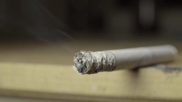 Smoking cigarette close-up. Macro. — Stock Video