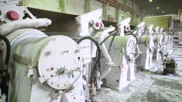 The work of the machine of the paper mill factory. Kyiv. Ukraine — ストック動画