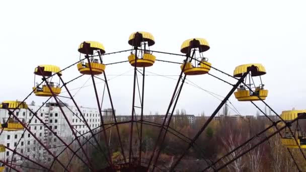 Pripyat, Oekraïne - 22 november 2019. Uitsluitingszone Tsjernobyl. Pripyat. Luchtfoto. — Stockvideo