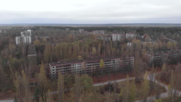 Pripyat, Ουκρανία - 22 Νοεμβρίου 2019. Ζώνη αποκλεισμού Τσερνόμπιλ. Πριπιάτ. Αεροσκάφος. — Αρχείο Βίντεο