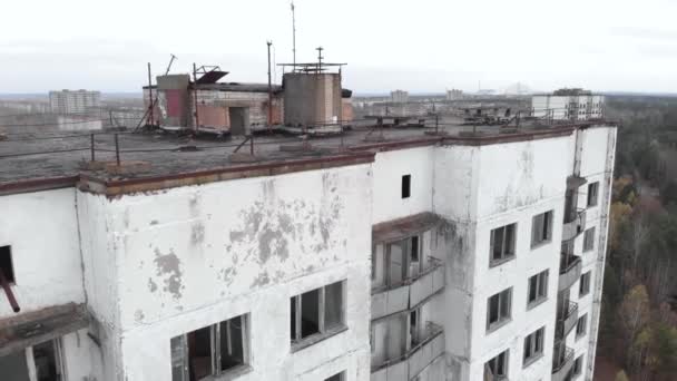 Pripyat, Ukraina - 22 november 2019. Tjernobyls exklusiva zon. Pripyat. Flygplan. — Stockvideo