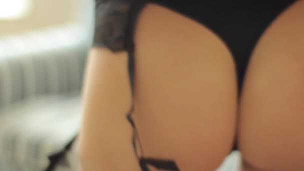 Menina em lingerie sexy. Movimento lento — Vídeo de Stock