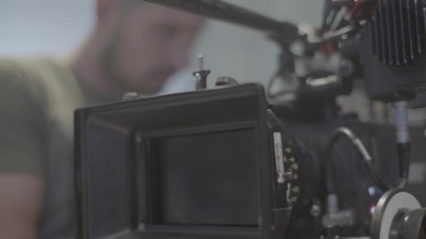 Fotocamera durante le riprese. Filmmaking. Sparo. Produzione cinematografica . — Video Stock