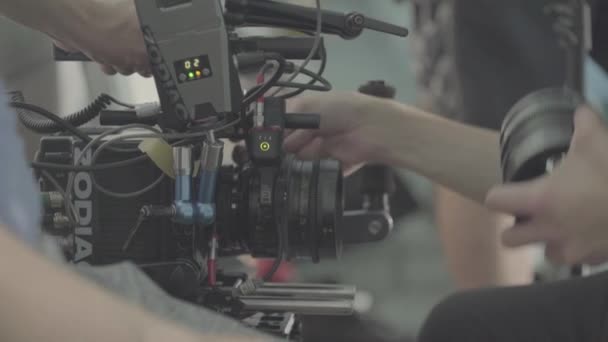 Kamera när du filmar. Filminspelning. Skjut. Filmproduktion. — Stockvideo