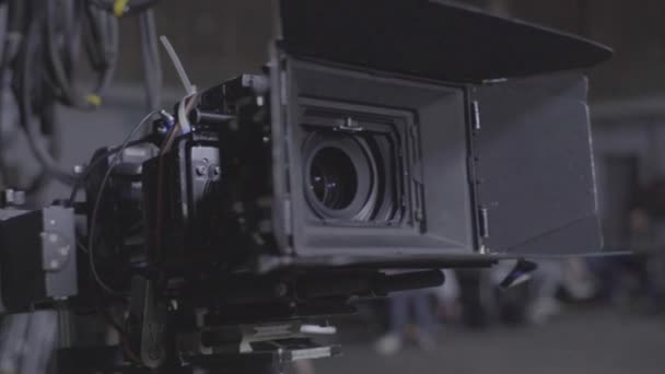 Fotocamera durante le riprese. Filmmaking. Sparo. Produzione cinematografica . — Video Stock