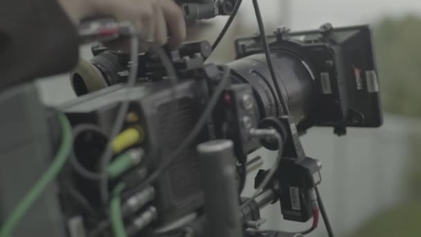 Camera while filming. Filmmaking. Shooting. Film production. — Stock Video