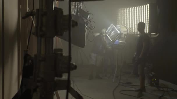 Lighting on the set of the film during filming. Filmmaking. Shooting. — Stock Video