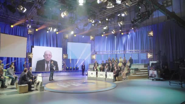 Enregistrement d'émissions de télévision dans un studio de télévision — Video