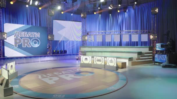 Enregistrement d'émissions de télévision dans un studio de télévision — Video