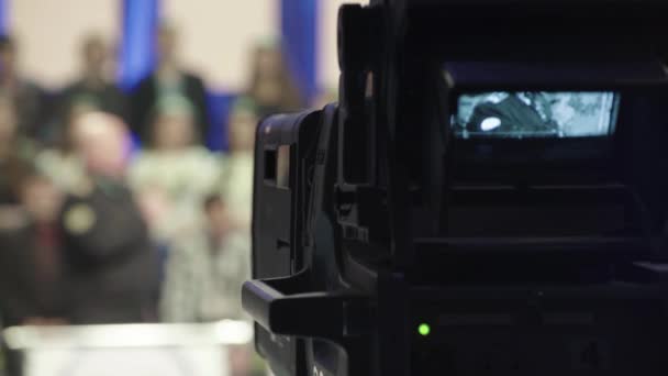 Camera in tv studio during tv recording — Stock Video