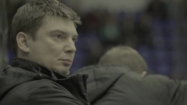 Entrenador durante un partido de hockey. Kiev. Ucrania — Vídeos de Stock