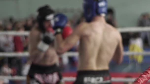 Kickboxing. La rissa sul ring. Competizione. Kiev. Ucraina. Rallentatore — Video Stock