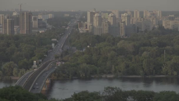 Řeka Dnipro. Kyjev. Ukrajina — Stock video