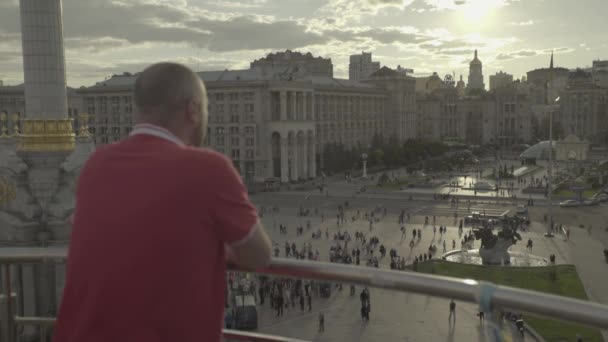 Självständighetstorget. Jungfru. Kiev. Ukraina — Stockvideo