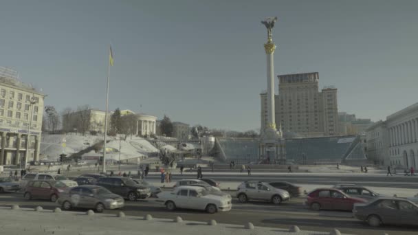 Självständighetstorget. Jungfru. Kiev. Ukraina. Vinter — Stockvideo