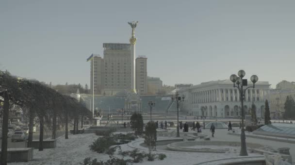 Unabhängigkeitsplatz. maidan. kyiv. Ukrainisch. Winter — Stockvideo