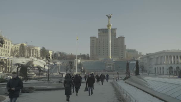 Onafhankelijkheidsplein. Maidan. Kiev. Oekraïne. Winter — Stockvideo