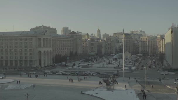 Självständighetstorget. Jungfru. Kiev. Ukraina. Vinter — Stockvideo