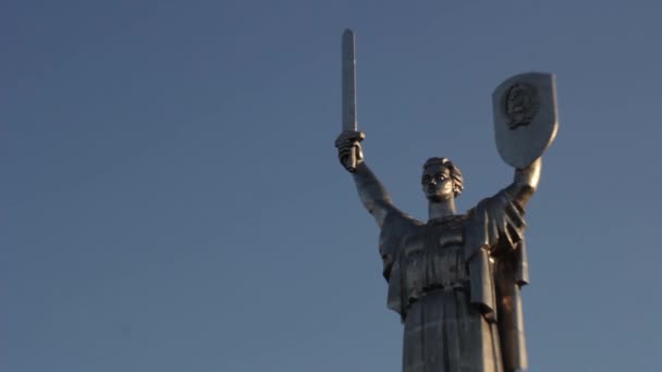 記念碑祖国。キエフ。ウクライナ — ストック動画
