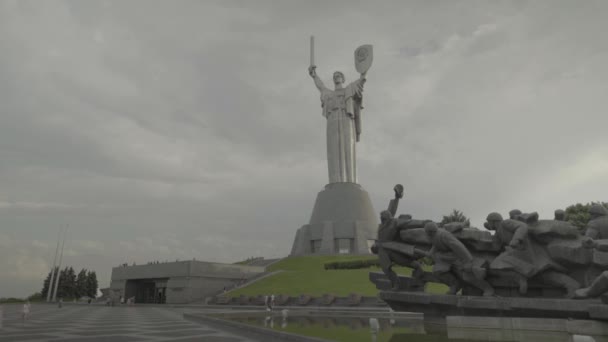 Monumento à Pátria. Kiev. Ucrânia — Vídeo de Stock