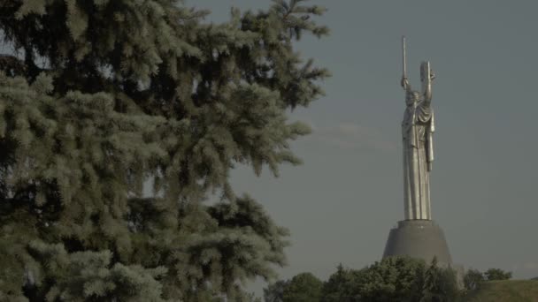 Monument Patrie. Kiev. Ukraine — Video