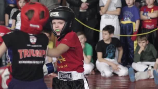 Kickboxing. The fight in the ring. Competition. Kyiv. Ukraine. Slow motion — Stock Video