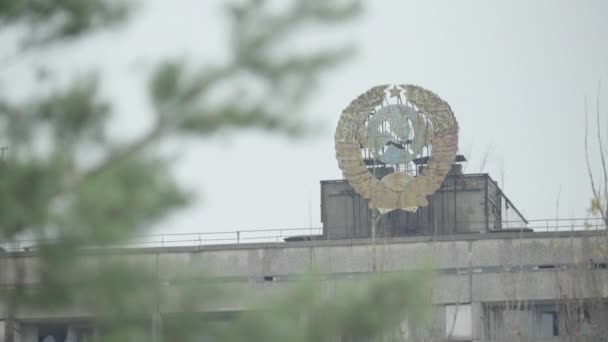 Sperrzone Tschernobyl. Pripjat. Stadtlandschaft einer verlassenen Stadt — Stockvideo