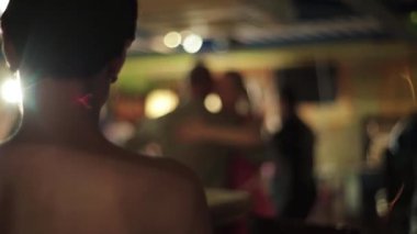 İnsanlar tango yapar. Kyiv. Ukrayna
