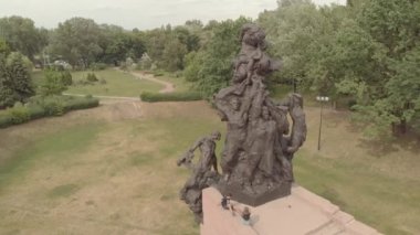 Babi Yar. Hava - İkinci Dünya Savaşı sırasında Yahudilerin toplu katliam yaptıkları yer. Soykırım. Kyiv, Ukrayna.