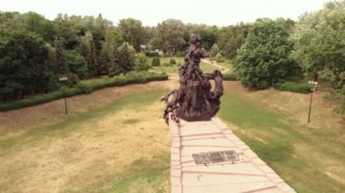 Babi Yar. Hava - İkinci Dünya Savaşı sırasında Yahudilerin toplu katliam yaptıkları yer. Soykırım. Kyiv, Ukrayna.