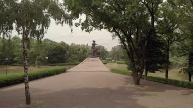 Babi Yar. Hava - İkinci Dünya Savaşı sırasında Yahudilerin toplu katliam yaptıkları yer. Soykırım. Kyiv, Ukrayna.