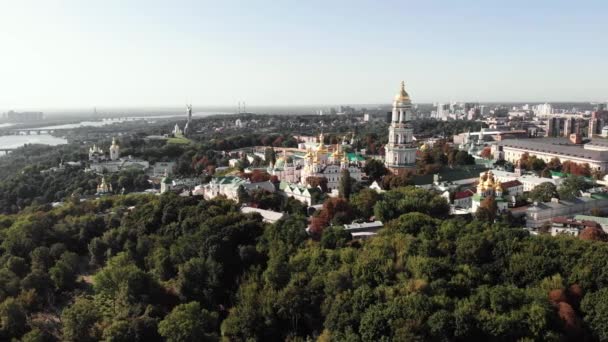 Vista aérea de Kiev Pechersk Lavra en Kiev, Ucrania — Vídeos de Stock