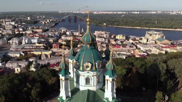 Veduta aerea della Chiesa di San Andrews di Kiev. Ucraina — Video Stock