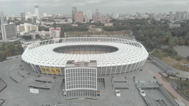 Olympiastadion in Kiew, Ukraine. Luftfahrt — Stockvideo