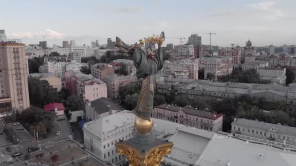 Piazza dell'Indipendenza a Kiev, Ucraina. Maidan. Vista aerea — Video Stock