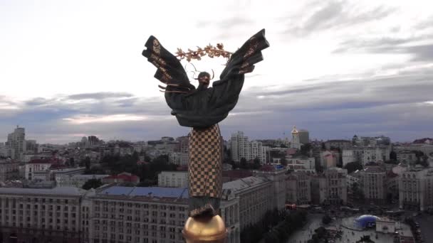 Piazza dell'Indipendenza a Kiev, Ucraina. Maidan. Vista aerea — Video Stock