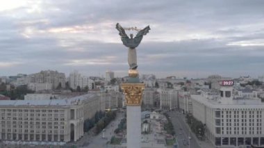 Ukrayna, Kyiv 'deki Bağımsızlık Meydanı. Meydan. Hava görünümü