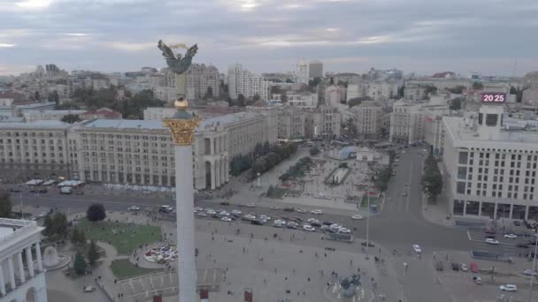 Praça da Independência em Kiev, Ucrânia. Maidan. Vista aérea — Vídeo de Stock