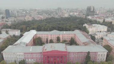 Kyiv Ulusal Üniversitesi Shevchenko. Hava görüntüsü. Ukrayna