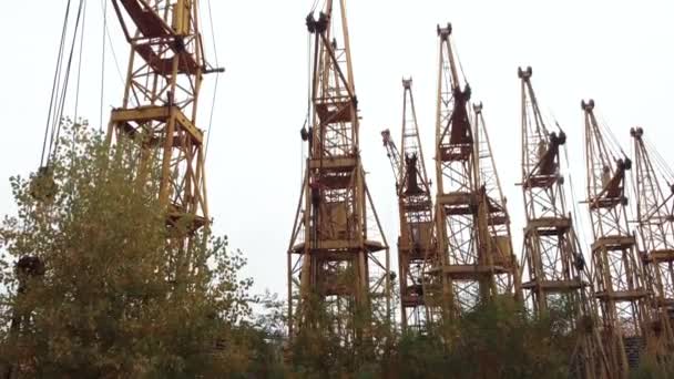 Landfill of tower cranes in Kyiv, Ukraine. Aerial view — Stock Video