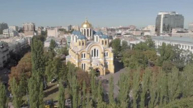 Kyiv 'deki St. Volodymyr Katedrali. Ukrayna. Hava görünümü