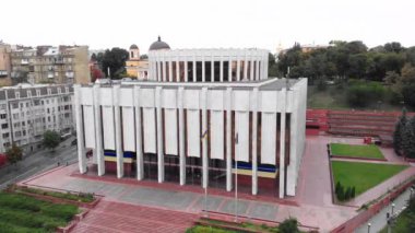 Ukrayna 'nın Kyiv' deki Avrupa Meydanı 'ndaki evi. Ukrayna. Hava görünümü