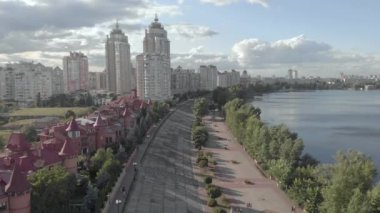Kyiv, Ukrayna. Obolon bölgesi. Hava görünümü