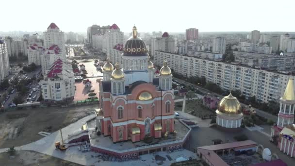 Kiev, Ucrania. Distrito de Obolon. Vista aérea — Vídeos de Stock