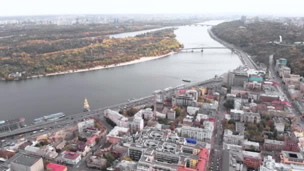 Dnipro Nehri. Kyiv. Ukrayna. Hava görünümü — Stok video