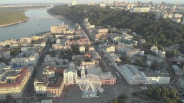 Kyiv, Ukrayna. Podil Bölgesi. Hava görünümü