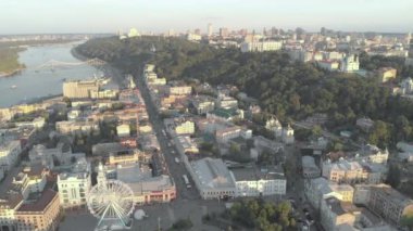 Kyiv, Ukrayna. Podil Bölgesi. Hava görünümü