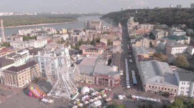 Kyiv, Ukrayna. Podil Bölgesi. Hava görünümü