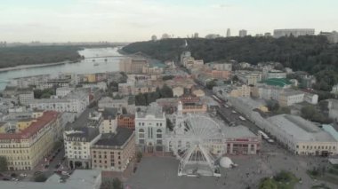 Kyiv, Ukrayna. Podil Bölgesi. Hava görünümü